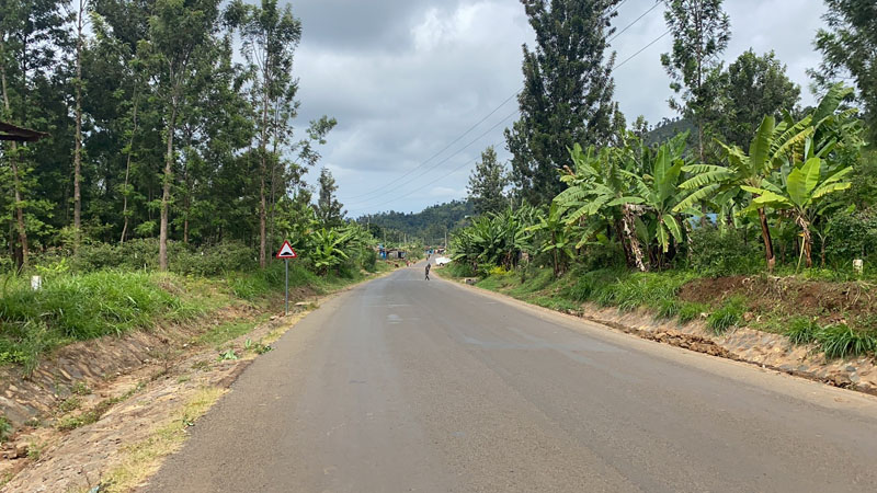 15、肯尼亞RWC251公路項目 (1).jpg